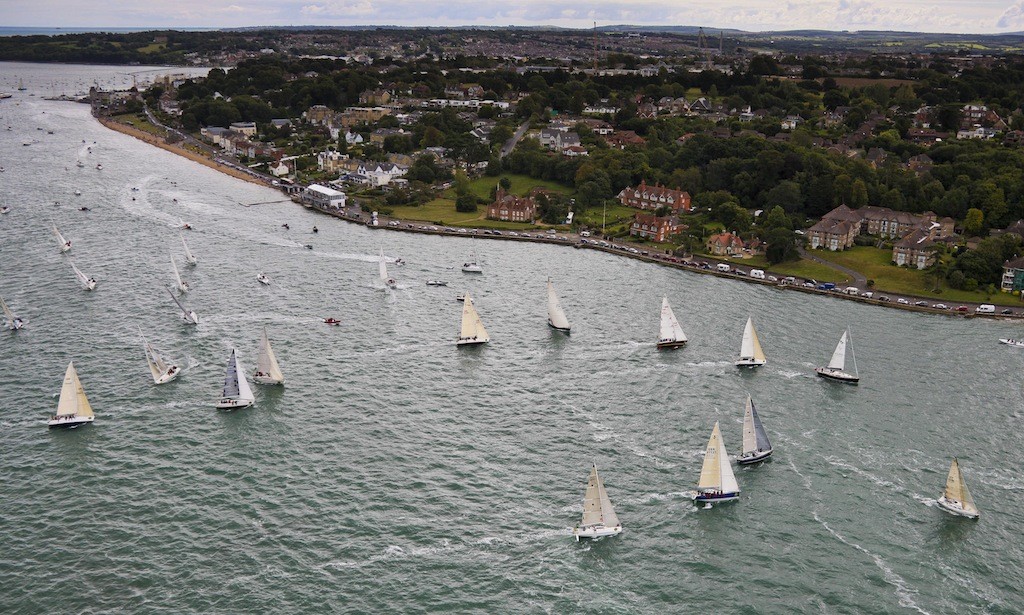 IRC 4 Start off Egypt Point Cowes - Rolex Fastnet Race 2011 ©  Rolex / Carlo Borlenghi http://www.carloborlenghi.net